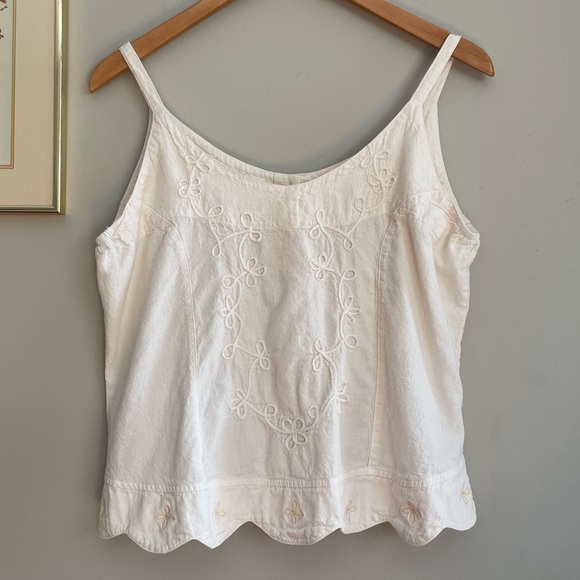 Embroidered White Blouse - Picture 1 of 3